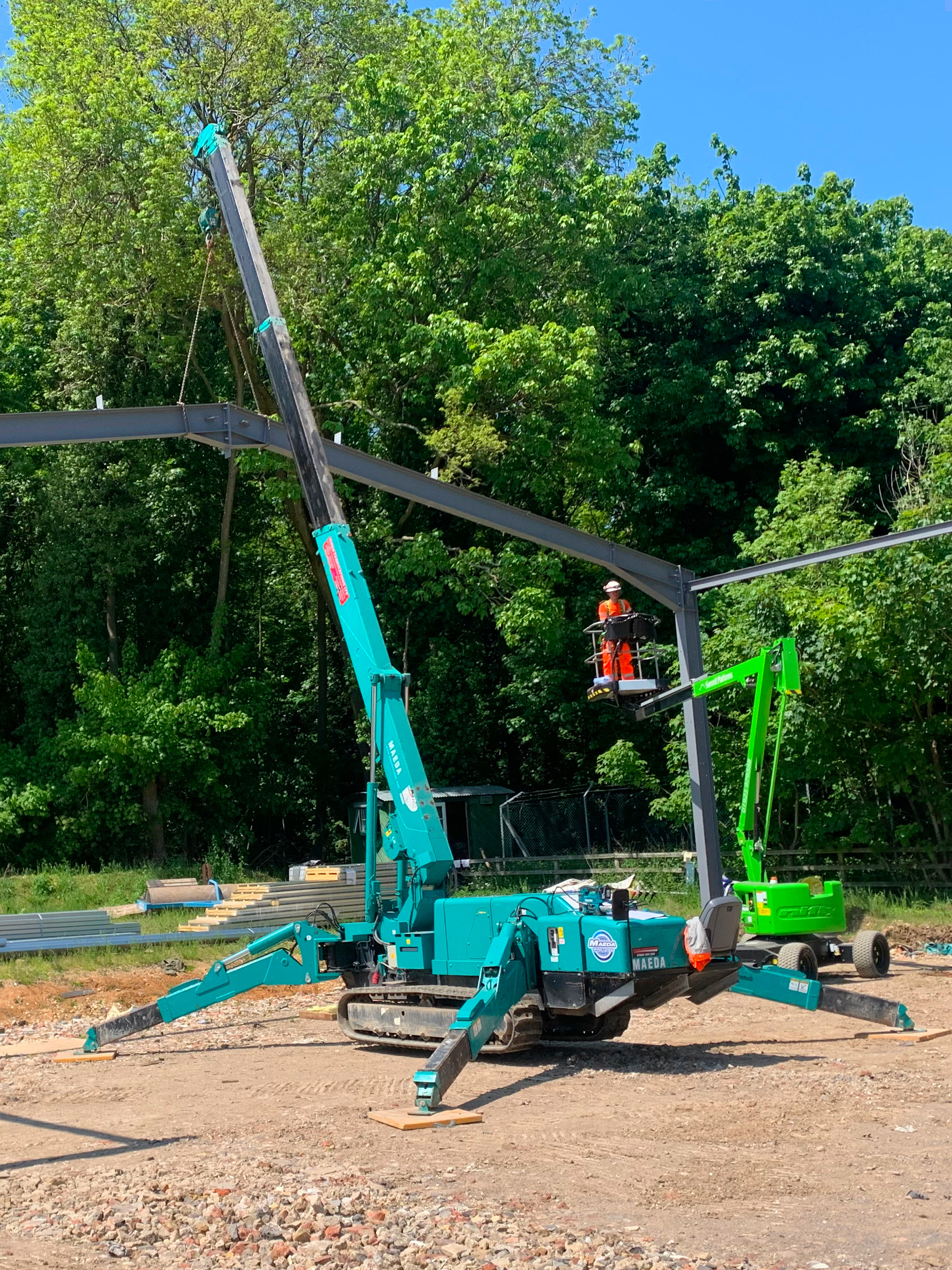 Crane Hire Contract Lifting Maeda